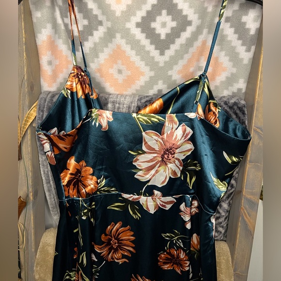 SHEIN Womens floral print drape neck split thigh satin dress - Picture 5 of 9